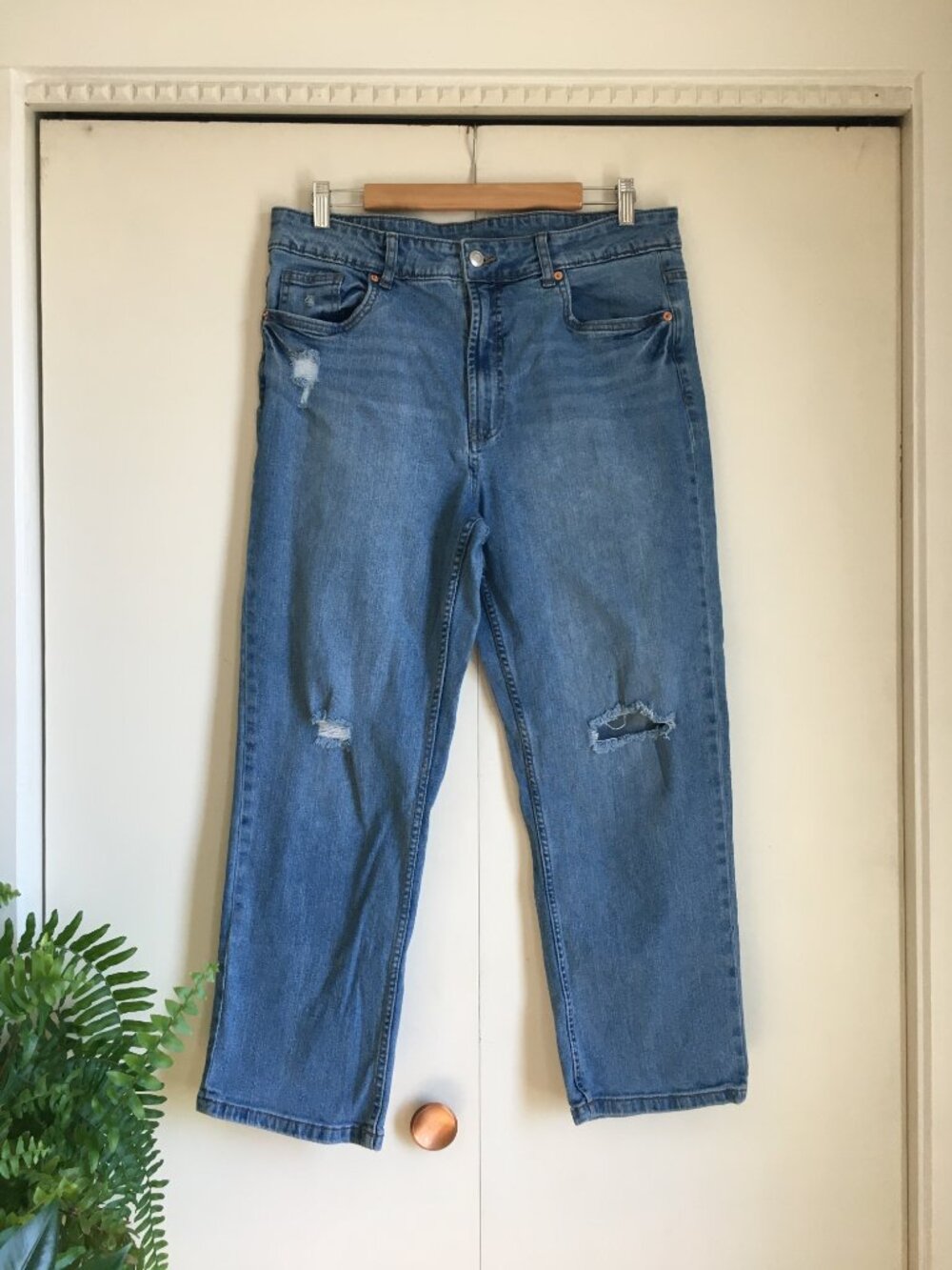 Robust and Rugged Distressed Jeans George Medium Blue Straight Leg